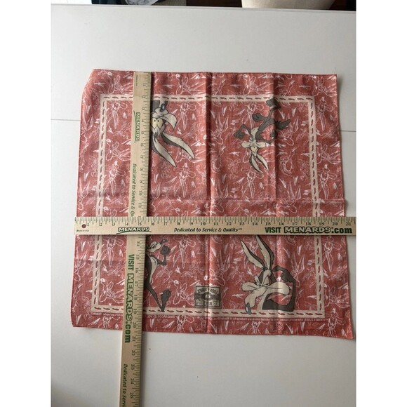 Vintage 1997 Looney Tunes Red Bandaroos Handkierchief Bandana Wild E Coyote - Picture 6 of 7
